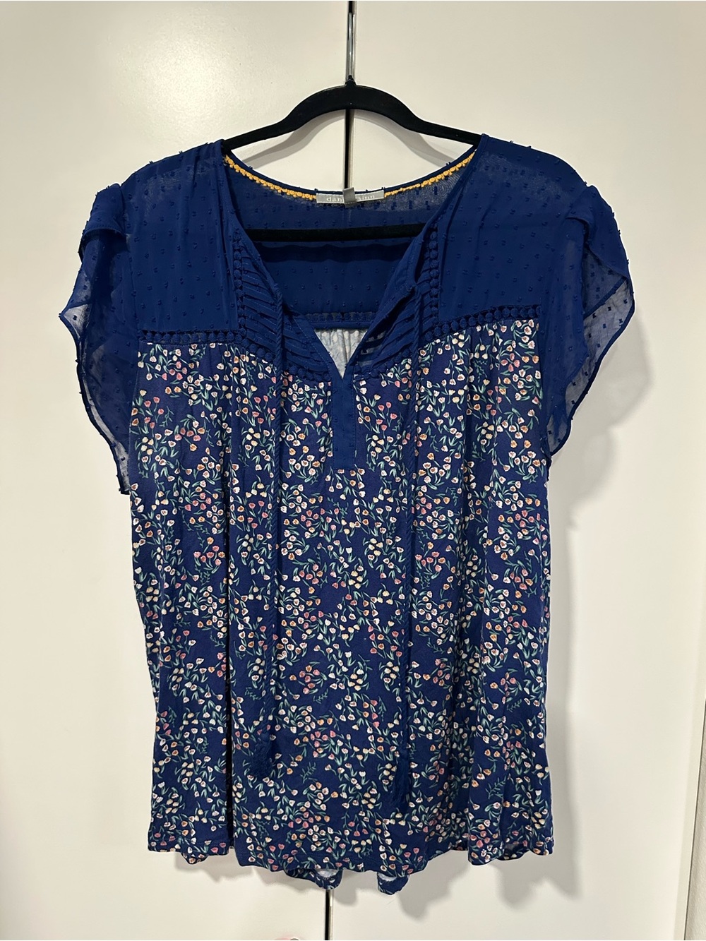 Daniel Rainn Blue Floral Split-Neck Cap Sleeve Blouse XL